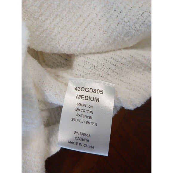 One Grey Day Revolve Ivory Cream Ribbed V-Neck Sweater W/ Floral Sleeves Medium - Picture 11 of 14